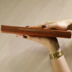 Bíblia Slim Filament | Marrom - NVT - Imagem 4