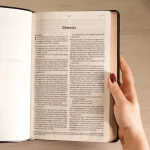 Bíblia Slim Filament | Preta - NVT - Imagem 5